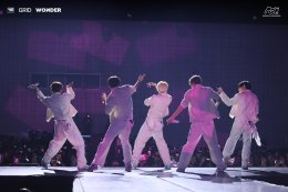 สมมงวงบอยกรุ๊ปที่ควรค่าแก่การถูกรัก! POW อัดฉีดเพอร์ฟอร์แมนซ์สาดความสุข 3 ชั่วโมงเต็มอิ่ม เมืองไทยคือเซฟโซน! ยอร์ช เปิดใจทั้งน้ำตากลางเวทีคอนเสิร์ต #POWERFULYOUTH_inBKK